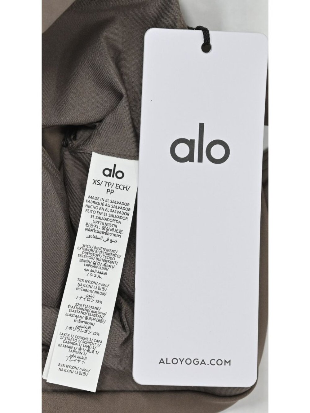ALO Yoga Alo Softsculpt Base Bra W9822R in Olive Tree - Picture 4 of 7